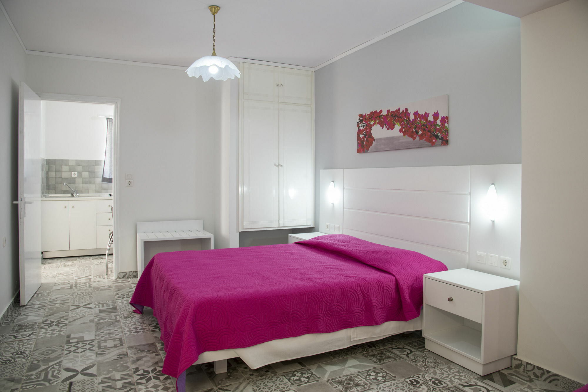 Byron Apartments Тігакі Екстер'єр фото